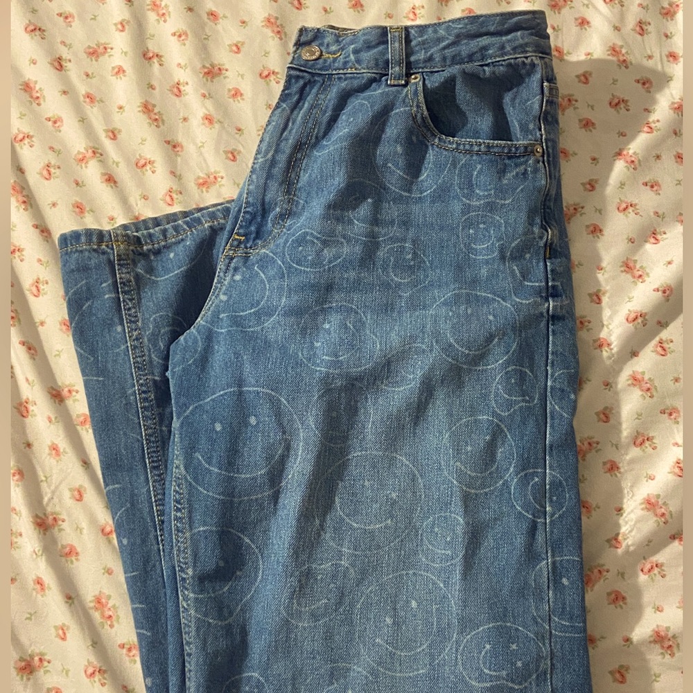Forever 21 Smiley jeans